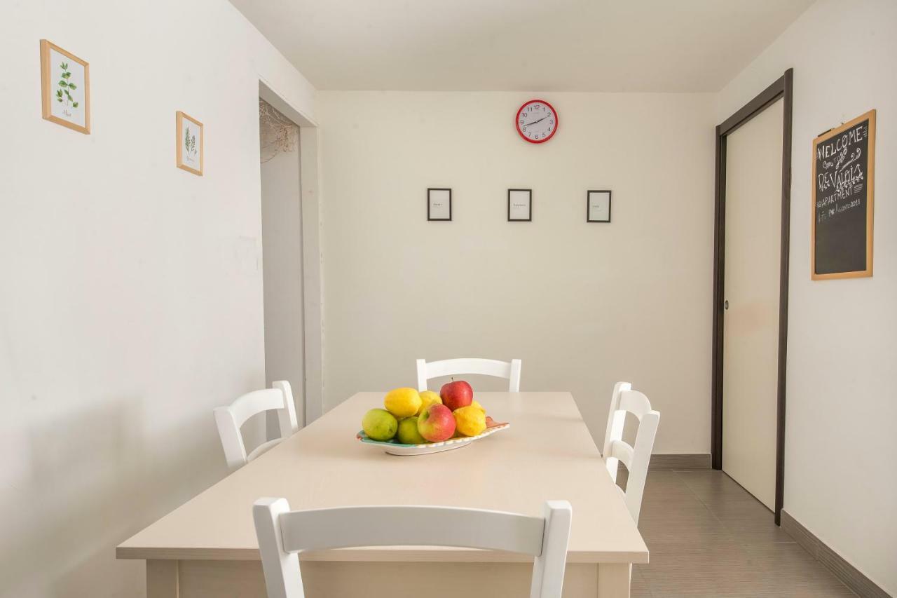 De Valois Apartment Palermo Bagian luar foto